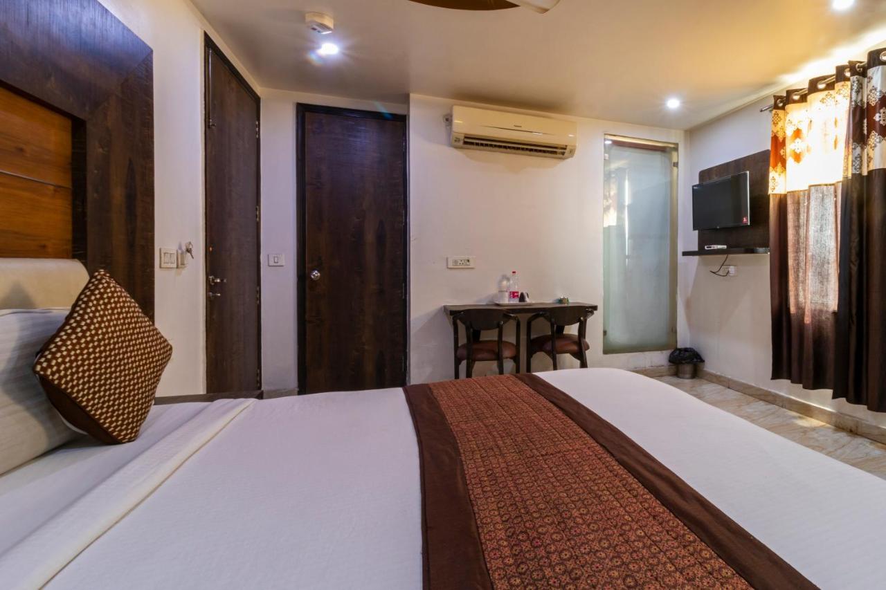 نيودلهي Hotel The Amour Dx Near Igi Airport Delhi المظهر الخارجي الصورة